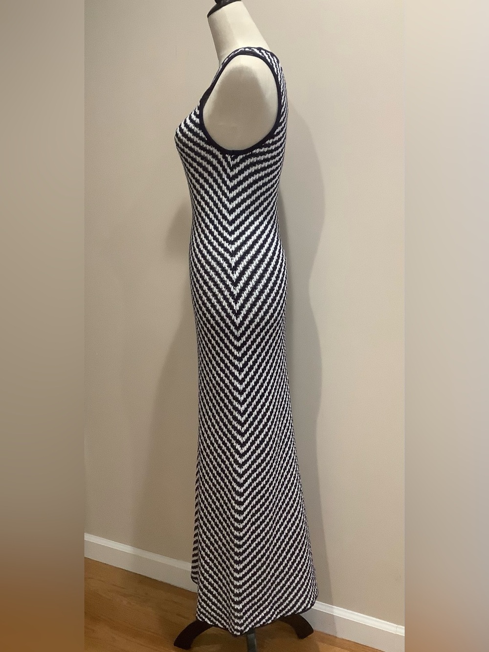 House Of Harlow 1960 Navy Blue & White Bodycon Knit Maxi Dress Size S, NWT - Picture 4 of 10